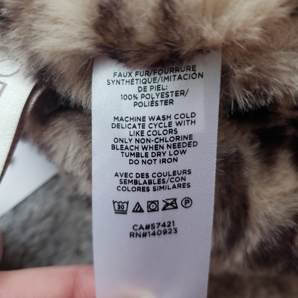 Loft Animal Print Scarf - Picture 7 of 8